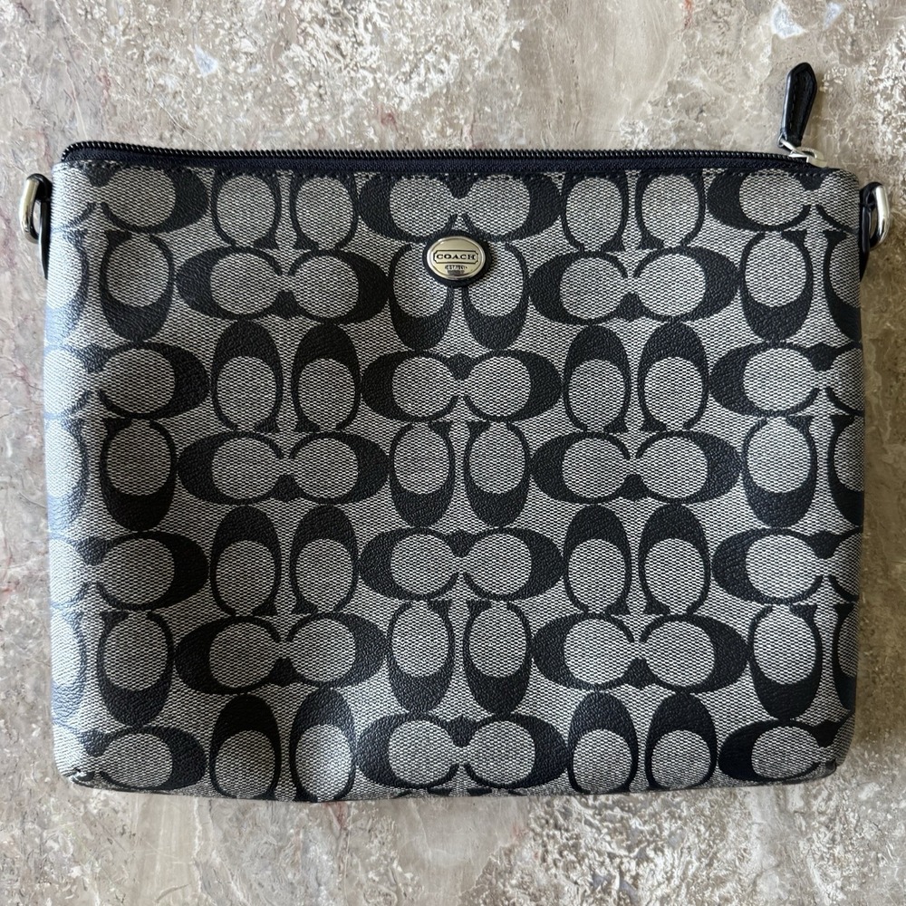 Coach Signature Logo Zip File Bag Black / Silver Hardware *No Strap